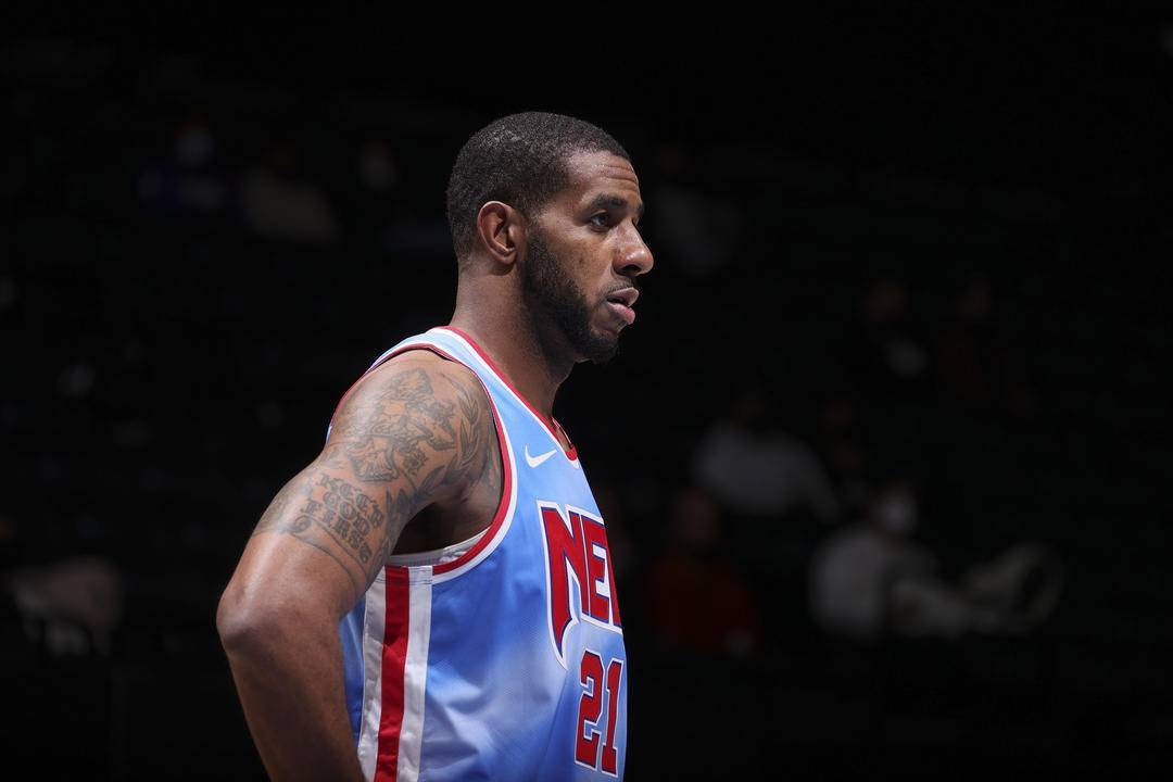 比如密尔沃 比如密尔沃