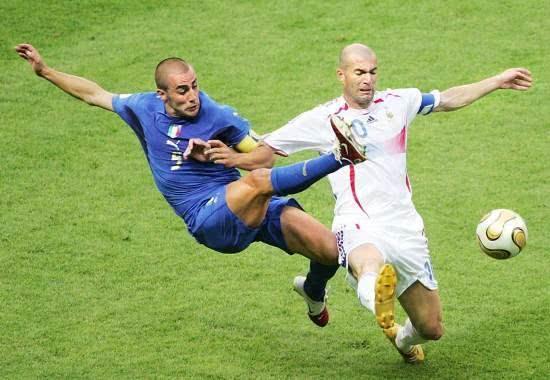 是当今足坛 是当今足坛