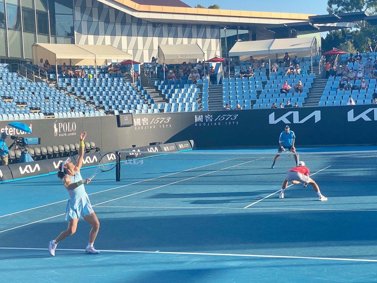 的两难中 的两难中