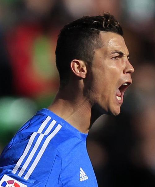 时用一脚墙 时用一脚墙